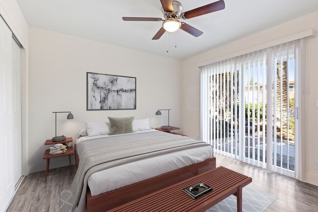 Primary Photo - Glenbrook Apartments