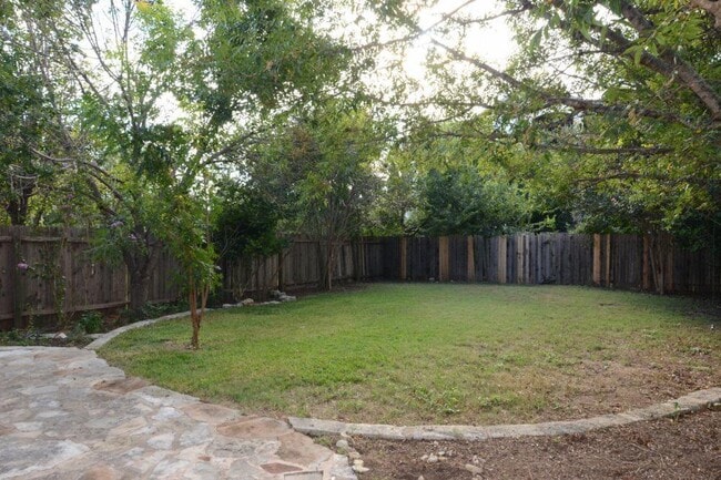 Building Photo - 10316 Garbacz Dr