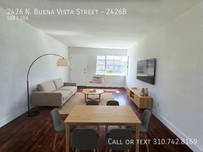 Building Photo - 2426 N Buena Vista St