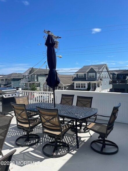 Building Photo - 65 Grand Central Ave