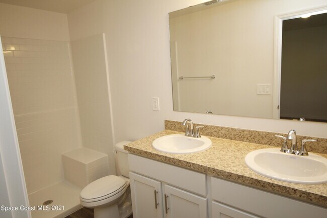 Building Photo - 1825 Tulane Ave SE