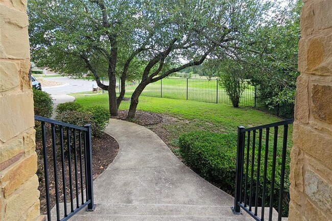 Building Photo - 952 Wild Rose Dr