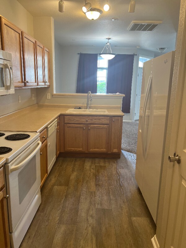 Building Photo - 12711 Colorado Blvd