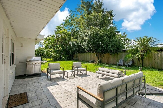 Building Photo - 430 Stimson St