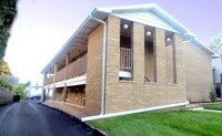 Building Photo - 220 Griffing Ave