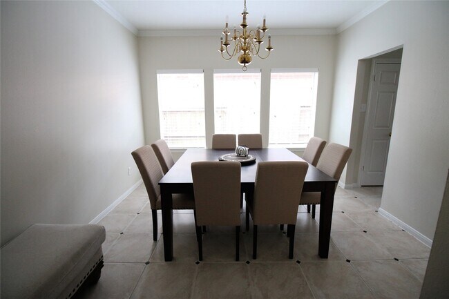 Building Photo - 114 Chandler Ct