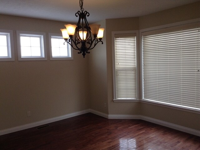 Building Photo - 1060 Arbor Springs Dr