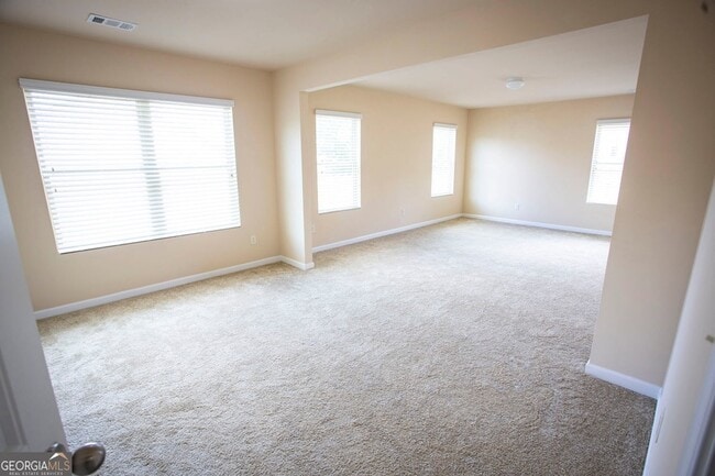 Building Photo - 141 Westin Way