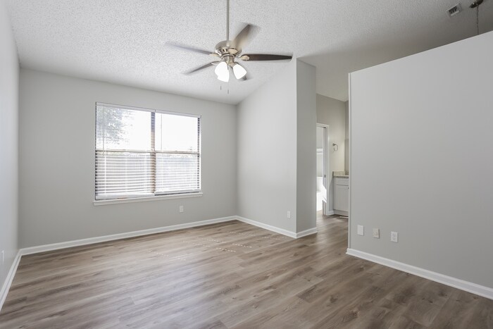Building Photo - 2640 Sam Hardwick Blvd