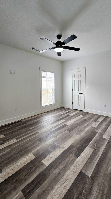 Building Photo - 4009 Stoke Dr
