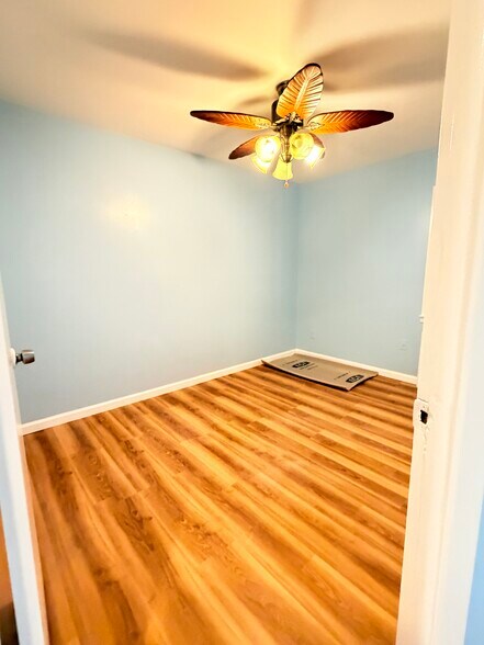 Building Photo - 13721 Lafayette St