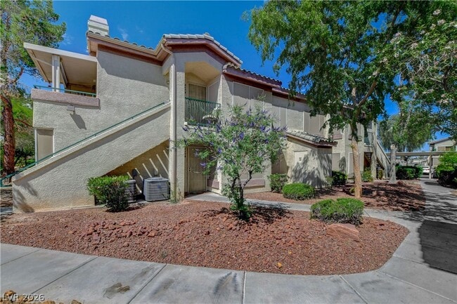 Building Photo - 5710 E Tropicana Ave