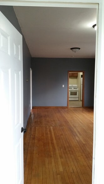 Building Photo - 212 West Bluff Street