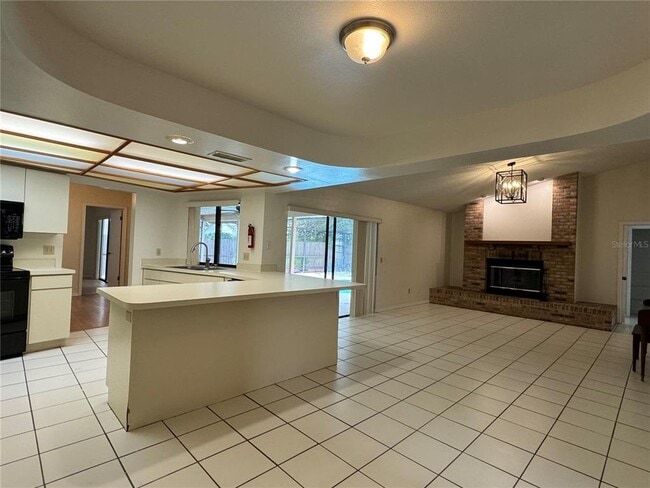 Building Photo - 3005 Starmount Dr