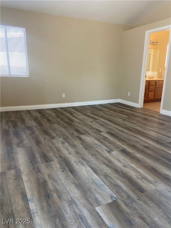 Building Photo - 1121 Basin Brook Dr