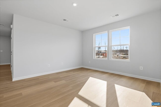 Building Photo - 59 Grayson Village Dr