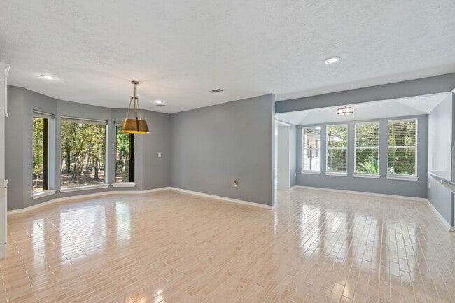 Building Photo - 11085 Jake Pearson Rd