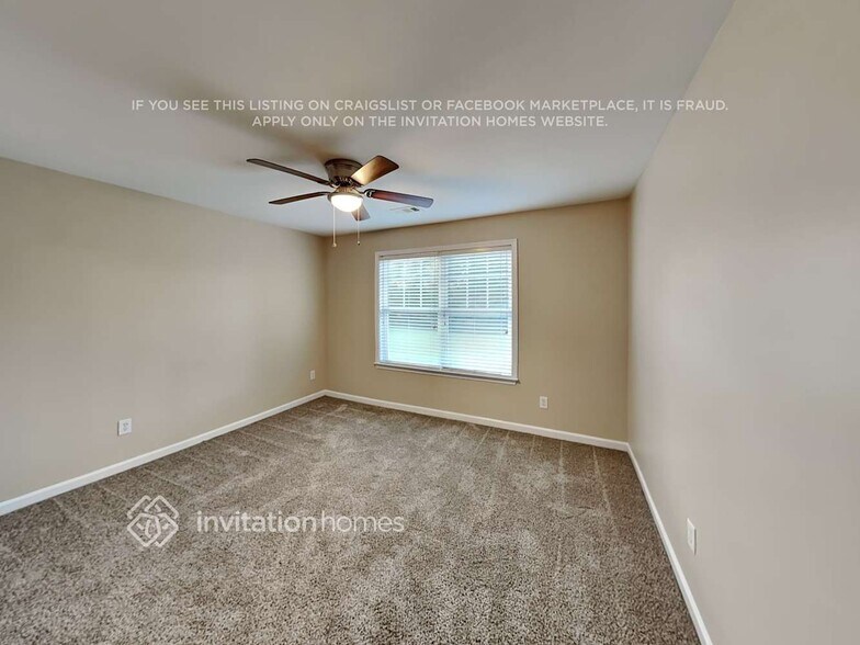 Building Photo - 4400 Savannah Dr