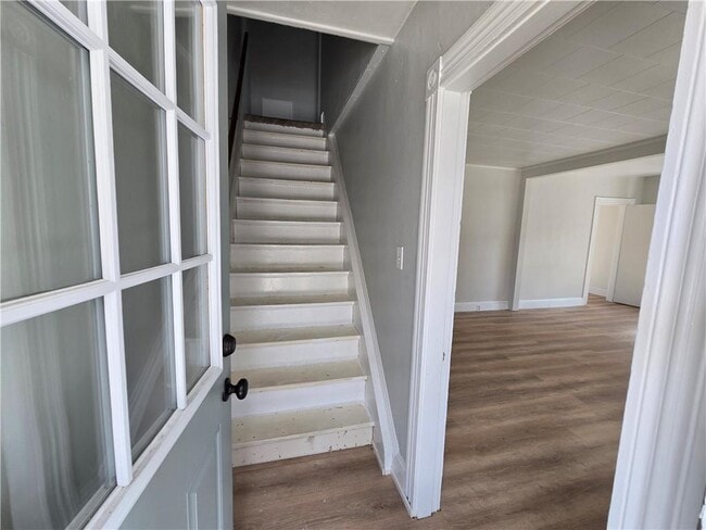 Building Photo - 1019 Victory Hwy