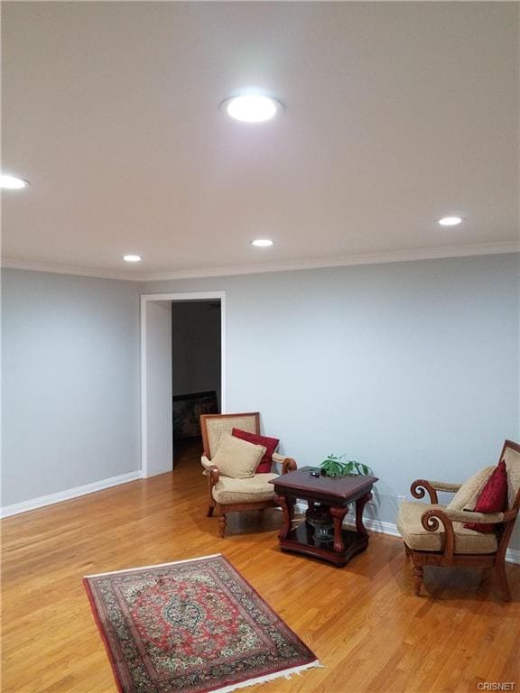 Building Photo - 441 S Doheny Dr