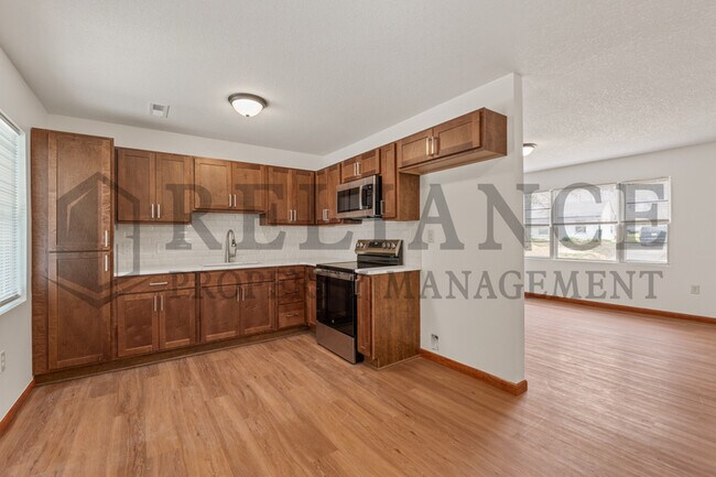 Building Photo - 4263 Cumberland St