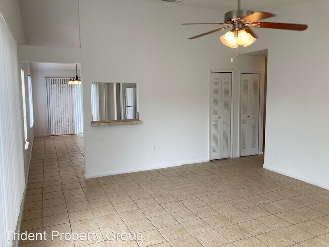 Primary Photo - 3210 S Bumby Ave