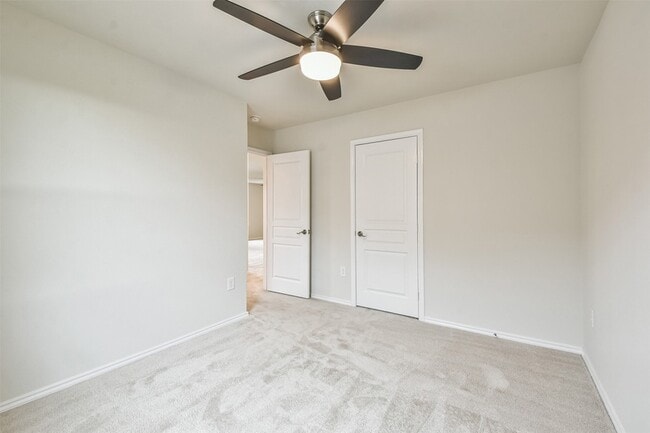 Building Photo - 5047 Royal Amber Ln