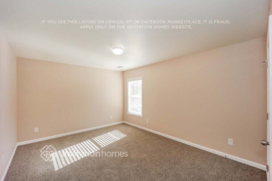 Building Photo - 2590 Adams Park Ln