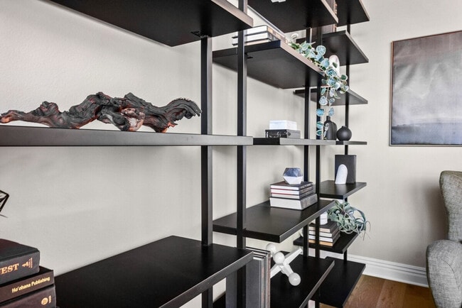 Building Photo - 6508 Stone Lake Dr