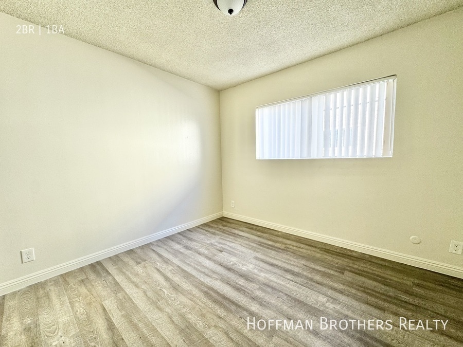 Building Photo - 6729 Cleon Ave