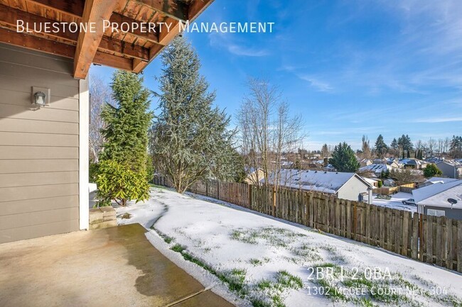 Building Photo - 1302 Mcgee Ct NE
