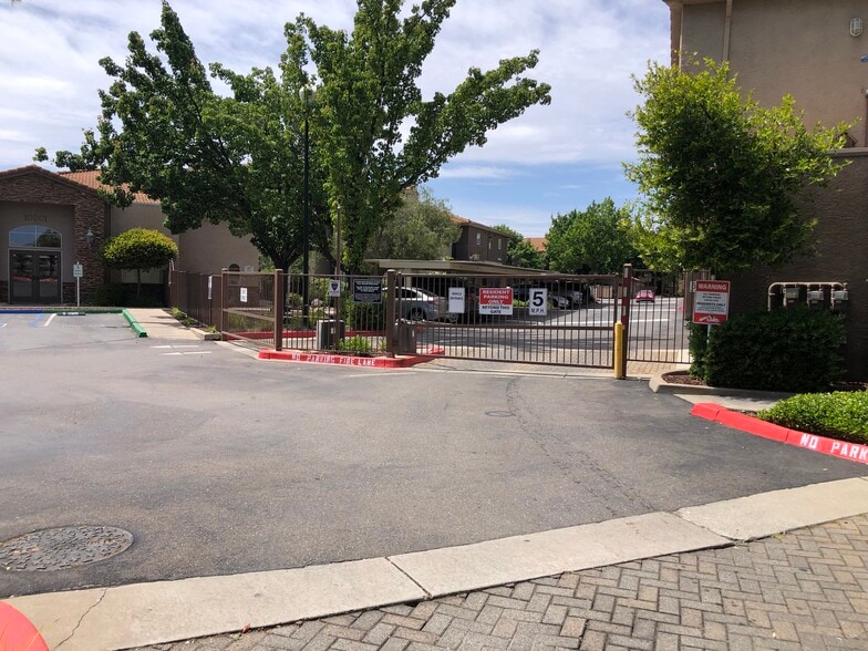 Entrance to the gated property - 10001 Woodcreek Oaks Blvd