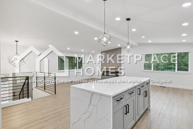 Building Photo - 2032 N Castle Way
