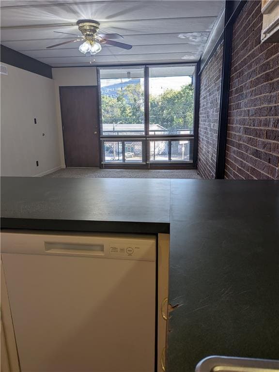 Building Photo - 7 S University Ave