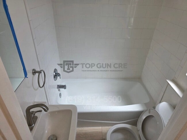 Building Photo - 4027 Randolph St