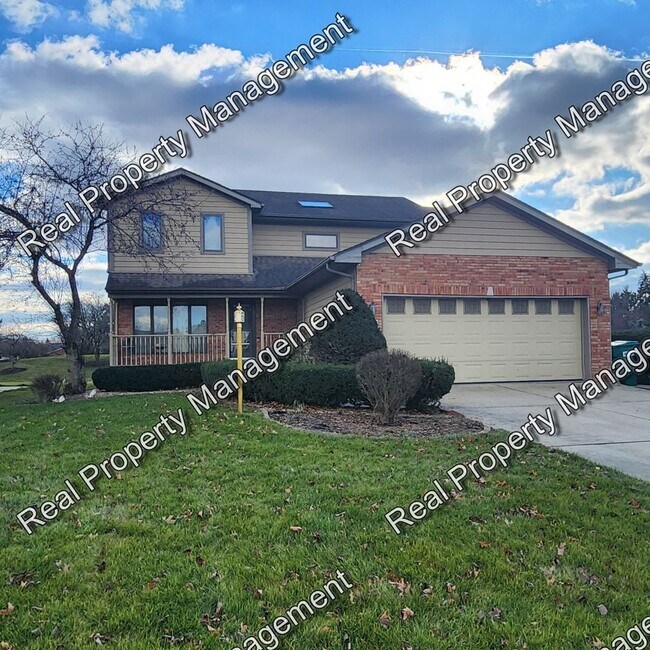 Primary Photo - Three Bedroom Munster Home