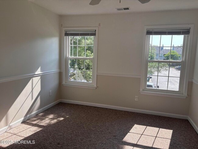Building Photo - 62 Briarwood Ct