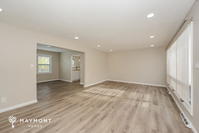 Building Photo - 281 Sundale Rd