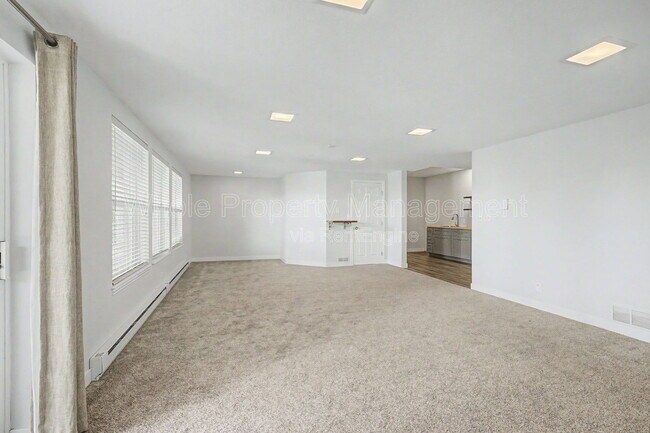 Building Photo - 3403 W 111th Dr