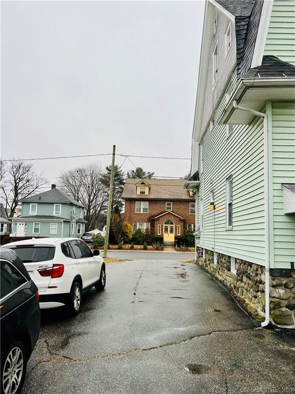 Building Photo - 115 Clinton St
