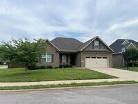 Building Photo - 4179 Beechwood Ln