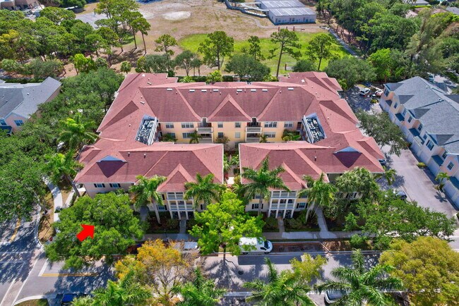 Building Photo - 275 Murcia Dr