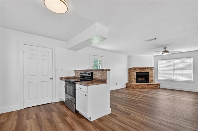 Building Photo - 6516 Meadowview Ln
