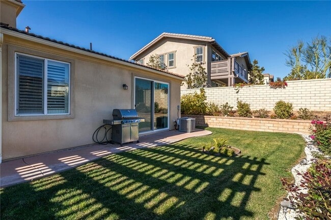 Building Photo - 24824 Carbon Ln