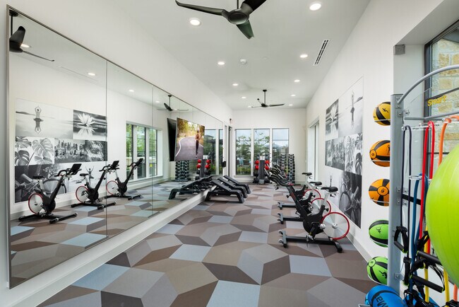 Building Photo - Smart Style, Smart Savings – Up to 6 Weeks...
