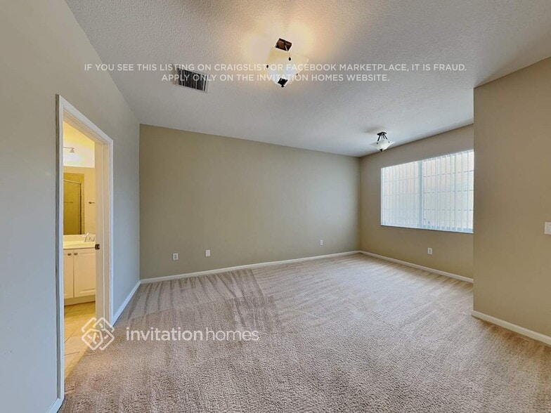 Building Photo - 251 Las Brisas Cir
