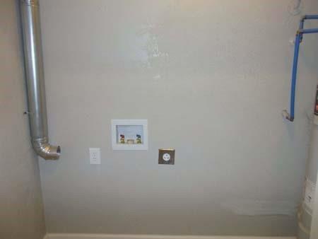 Building Photo - 1504 Cardinal Dr