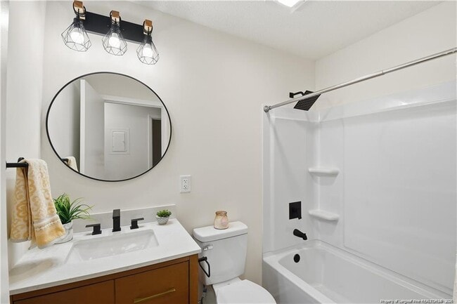 Building Photo - 1110 Barwin Dr