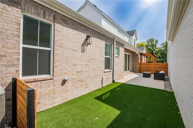 Building Photo - 3406 Scoggins Rd