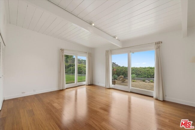Building Photo - 1324 El Hito Cir